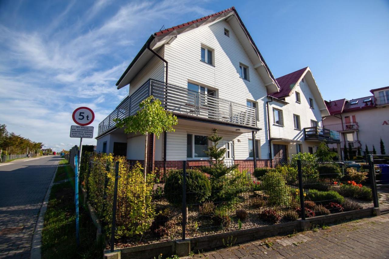 Pokoje Goscinne Wojtek - 5 Minut Do Plazy Ustronie Morskie Exteriör bild